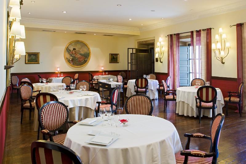 Palacio De Aviles Affiliated By Melia Exteriör bild Restaurant